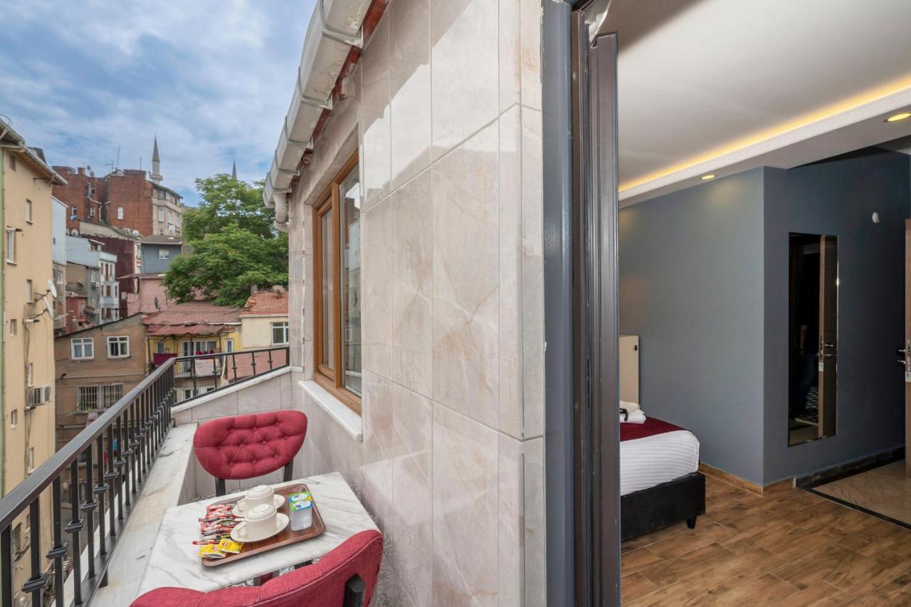 Taksim Story Residence Istanbul Bagian luar foto