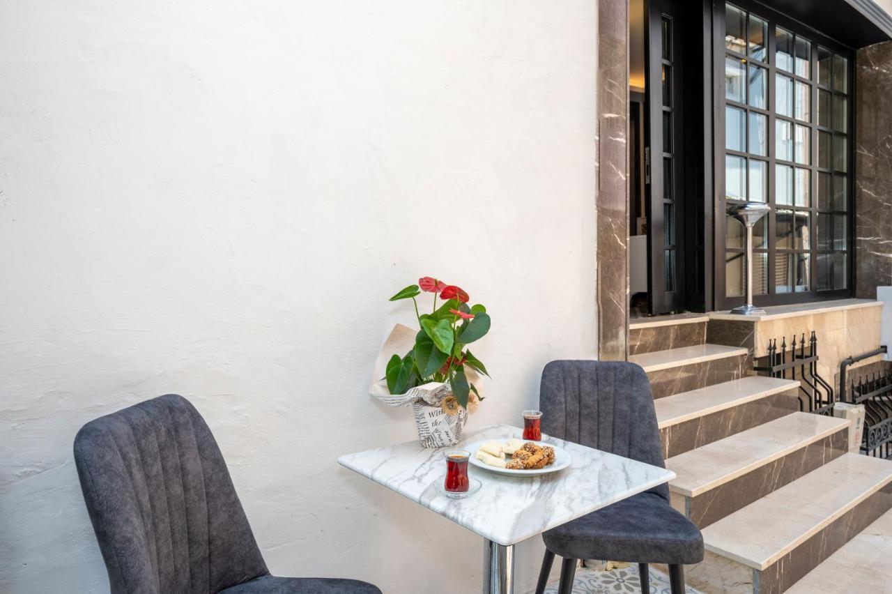 Taksim Story Residence Istanbul Bagian luar foto