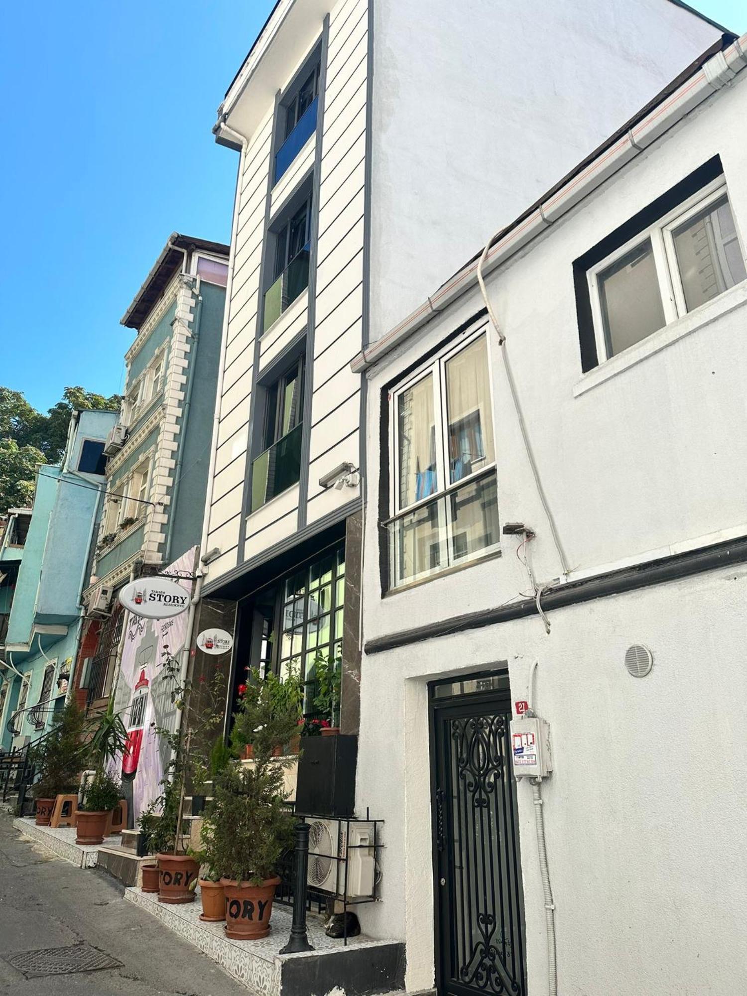 Taksim Story Residence Istanbul Bagian luar foto